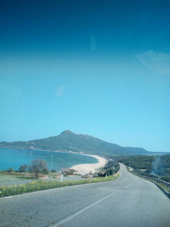 Al Mare, Al Sole, Si', Ma Nella Casa Del Minatore ブッジェッル エクステリア 写真