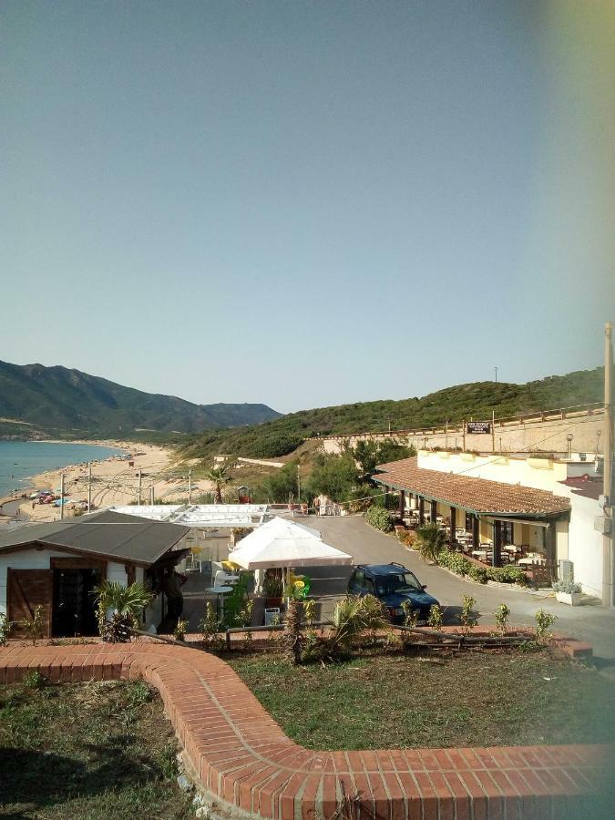 Al Mare, Al Sole, Si', Ma Nella Casa Del Minatore ブッジェッル エクステリア 写真